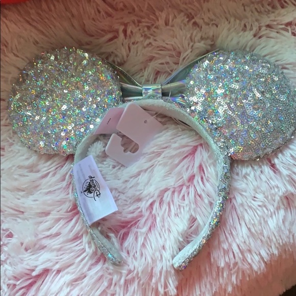 Disney Magic Mirror Ears - Picture 2 of 2